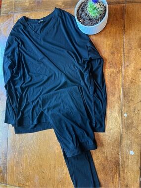BTFBM Black 2 Piece Lounge Set V Neck Tunic Top & Leggings Size L
